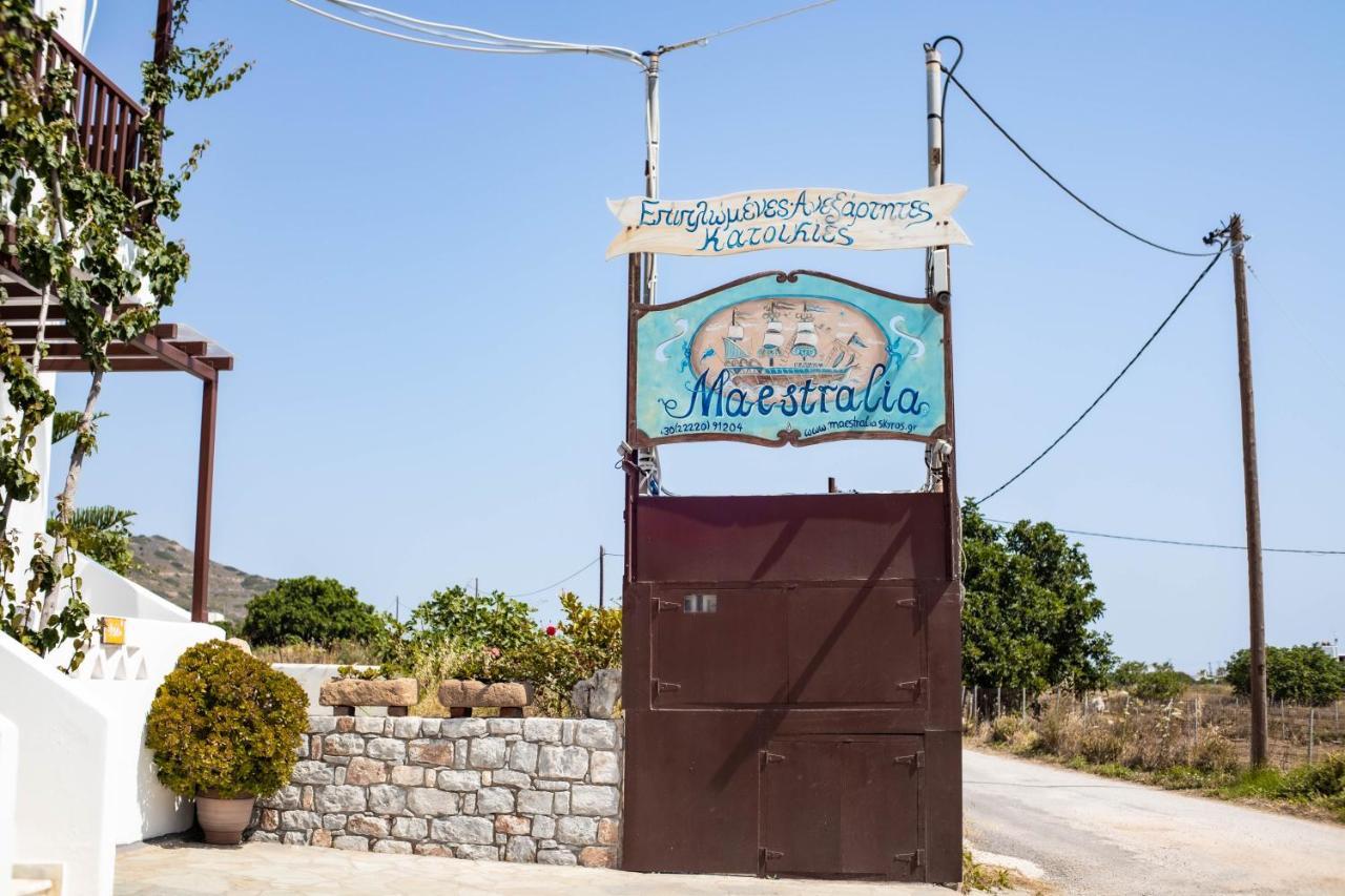 Maestralia Lägenhet Skyros Exteriör bild
